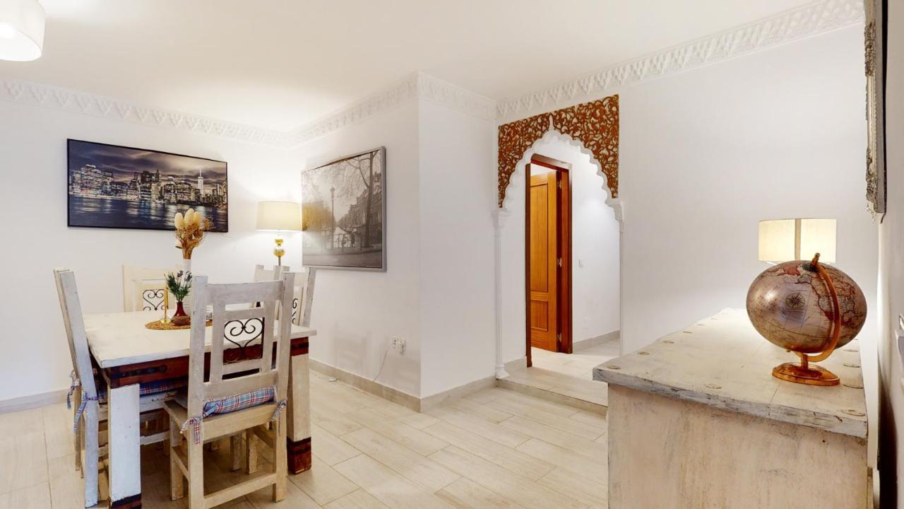 Majestic Villa By The Beach Heated Private Pool & Jacuzzi Benalmádena Exteriör bild