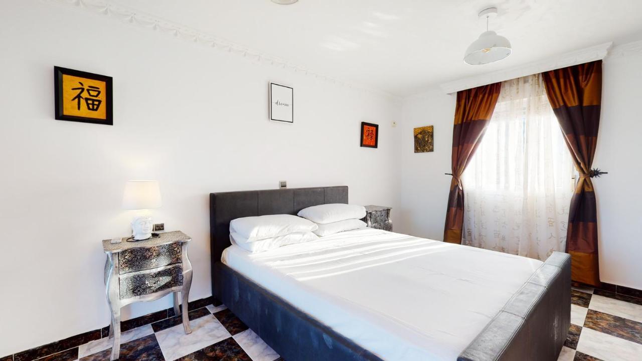 Majestic Villa By The Beach Heated Private Pool & Jacuzzi Benalmádena Exteriör bild