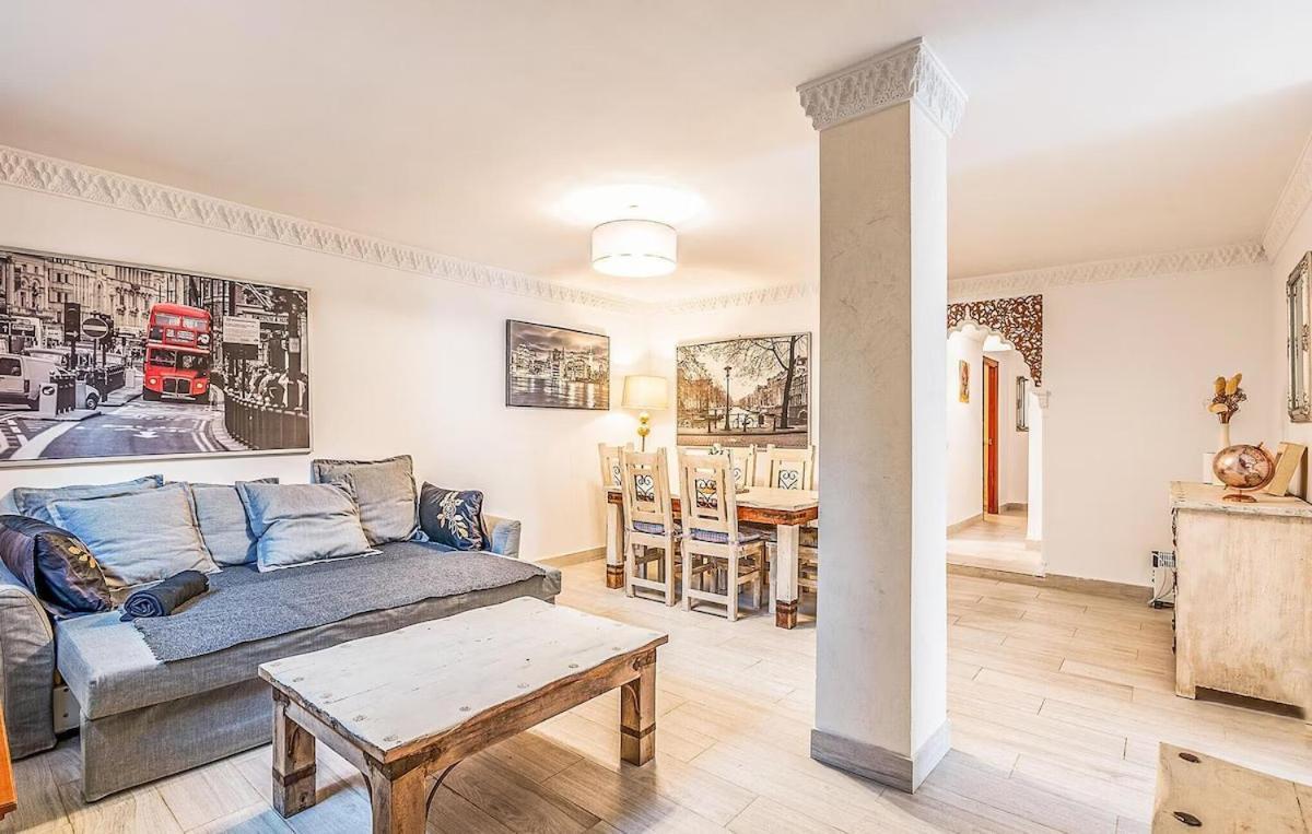Majestic Villa By The Beach Heated Private Pool & Jacuzzi Benalmádena Exteriör bild