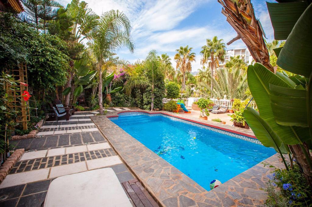 Majestic Villa By The Beach Heated Private Pool & Jacuzzi Benalmádena Exteriör bild